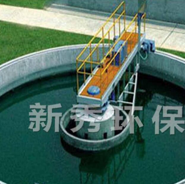 行車式提板刮泥機